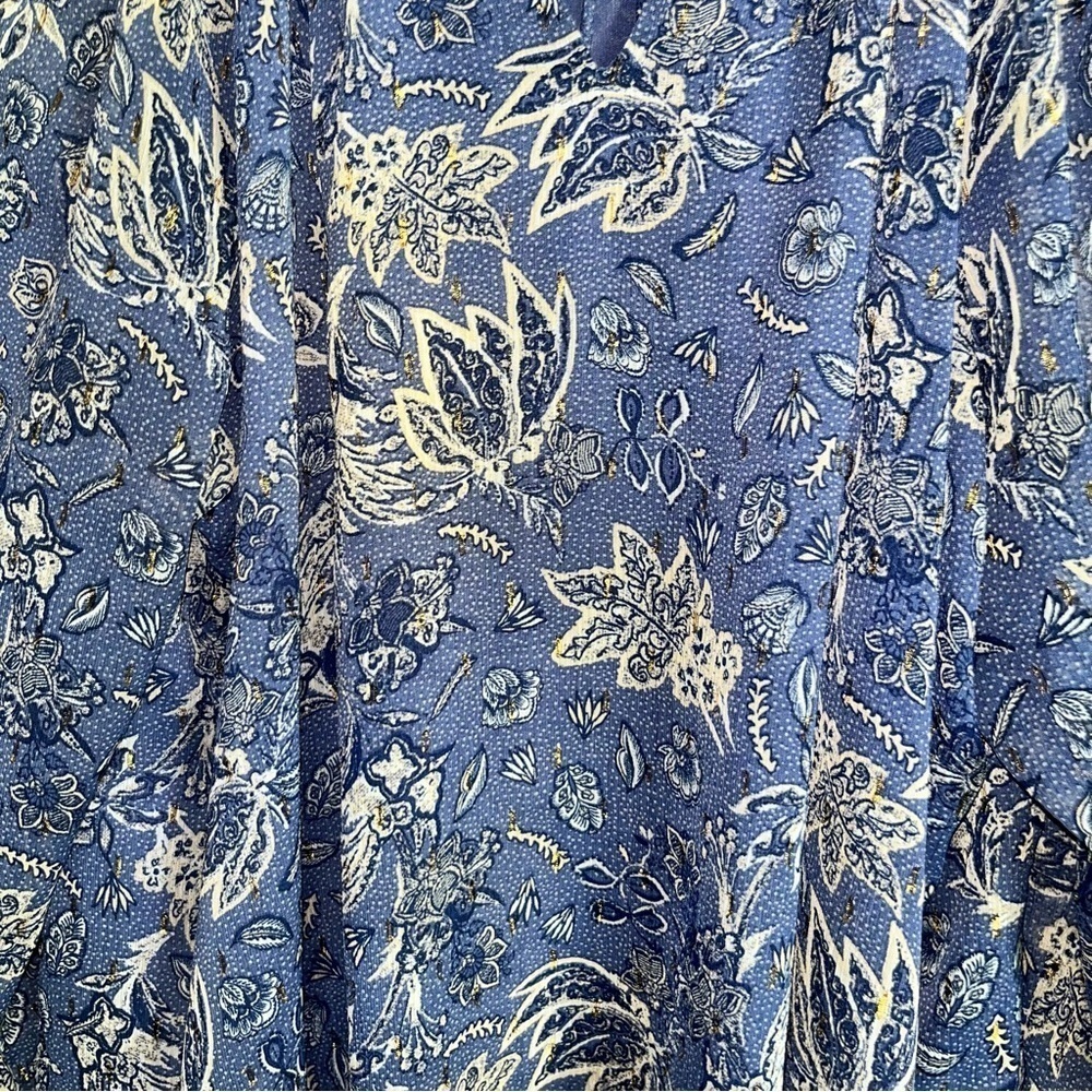 Lane Bryant Lurex Floral Blouse Blue Metallic V-Neck Ruffle Top Size 18/20 - Picture 4 of 6